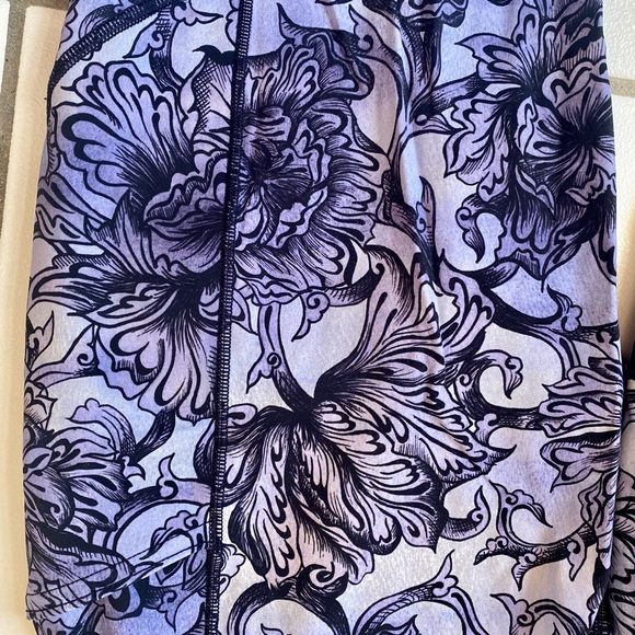 Lululemon Fast And Free Crop Hanakotoba Starlight Multi - Picture 5 of 5